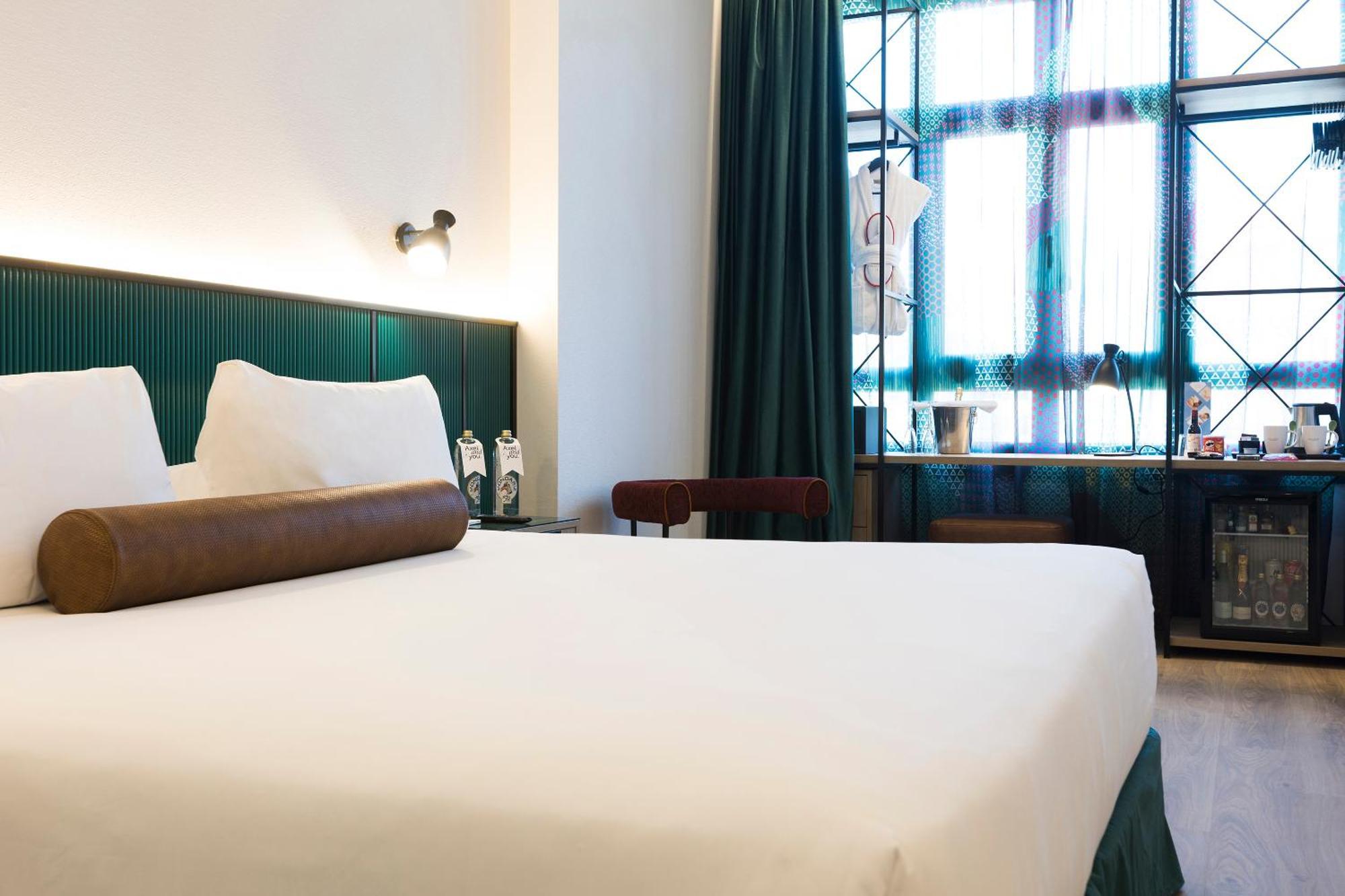 Axel Hotel Bilbao - Adults Only Extérieur photo